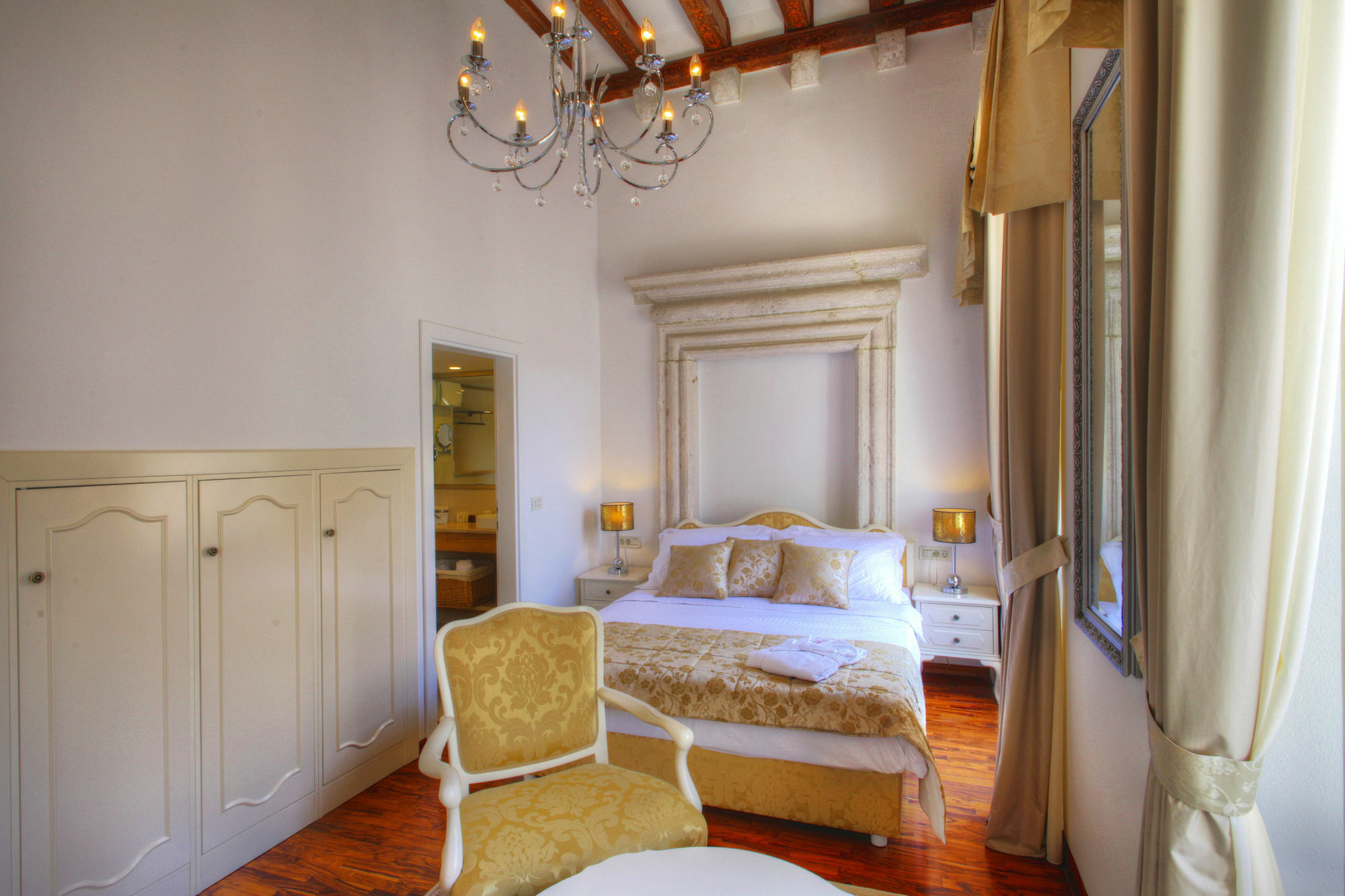 Deluxe Suites More ดูบรอฟนิก ภายนอก รูปภาพ